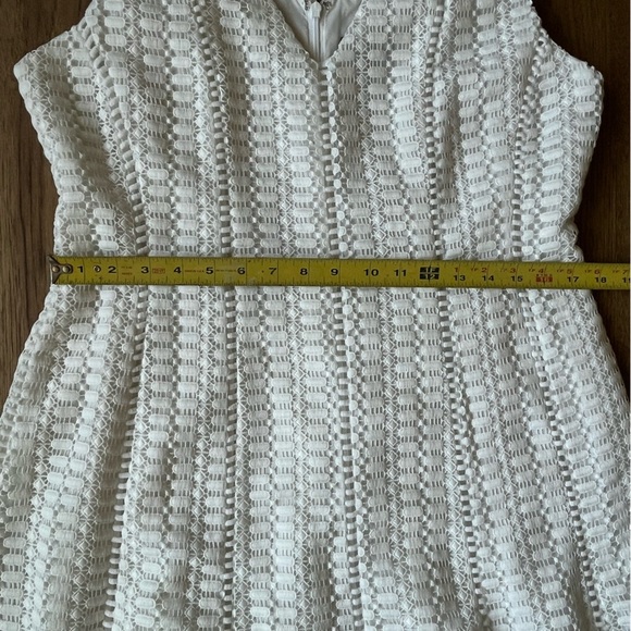 J. Crew White Eyelet Fit and Flare Dress Women’s Sz 14 Cottagecore Coquette‎ - Picture 8 of 8
